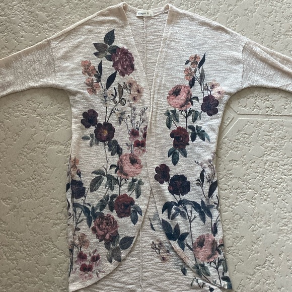 Ginger G Boutique Hand painted Floral Knit Cardigan size XS - Picture 2 of 7
